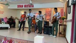 Teruna Dara Covered By Student Busker Sdm