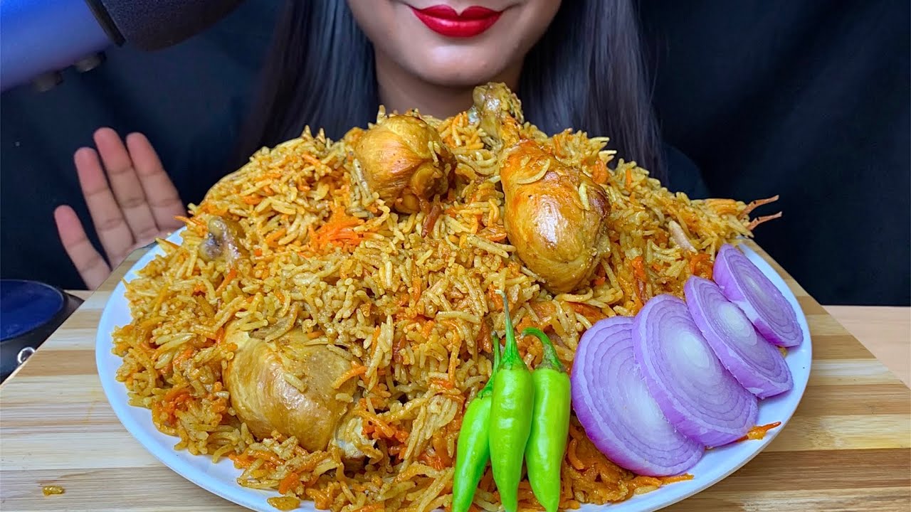 ASMR: EATING BEST CHICKEN DUM BIRYANI WITH RAITA || FOOD EATING SOUNDS || REAL MUKBANG