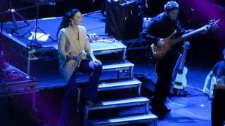 Sila - Acisa Da Oldurmez (Gncfest Istanbul) Canlı 