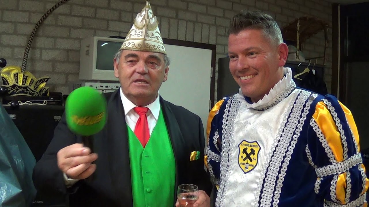 Dennis in gesprek met TV Elluf