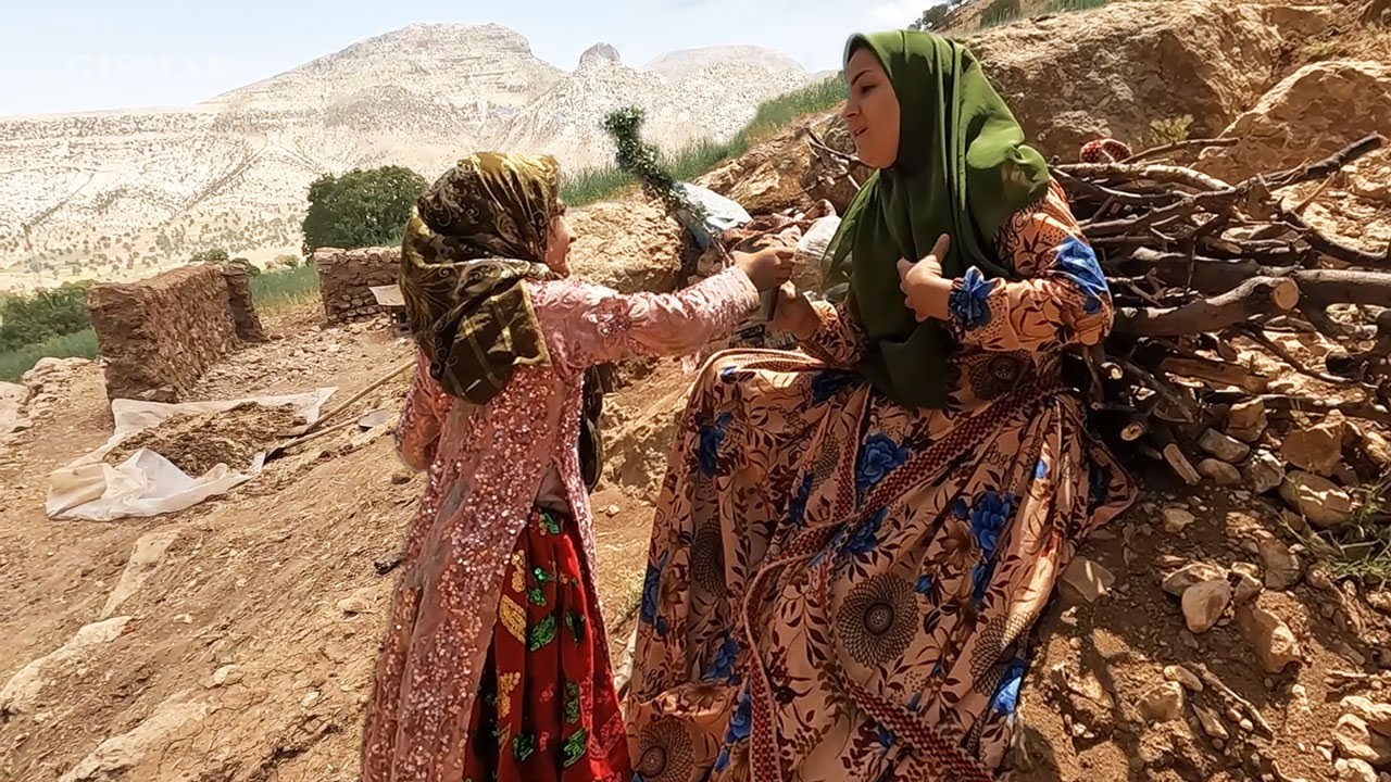 Local Mortar Using local mortar in the construction of rural huts - YouTube