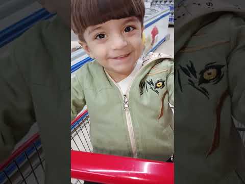 يونس حب الجيلاتين اكتر من المارشميلو مع انو المارشميلو اطيب شوكلاتة دبي دليار و منان