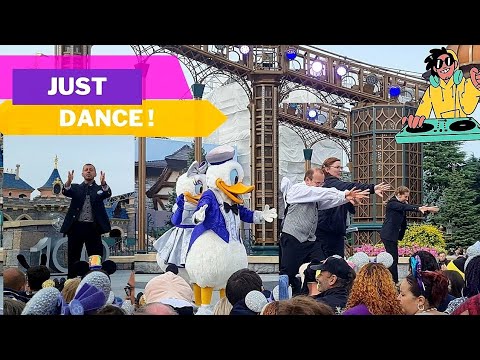 Disneyland Paris, Cast Members' Rave Party, Disney 100 celebration ...