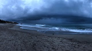 Scary Storm Approaches Bali, Indonesia 😱