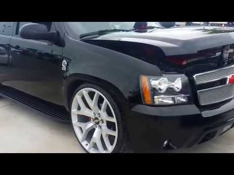 LOWERED CHEVY TAHOE ON 1st 26" CHEVY RIMS