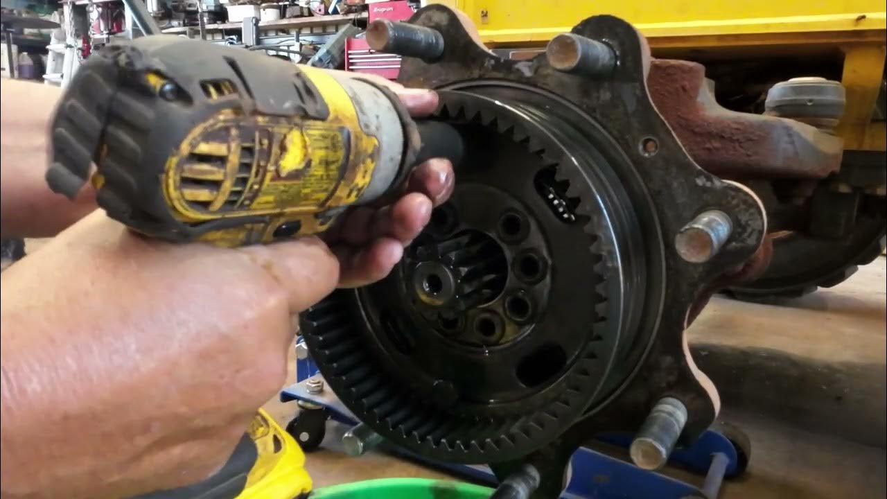 Backhoe repair, new axle bushings. Part1 digginok YouTube