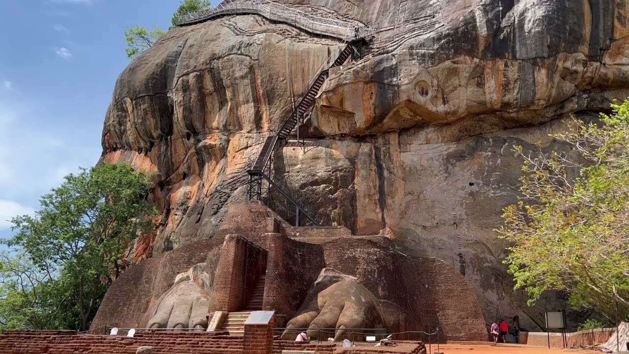 スリランカ シギリアロック Sri Lanka 山登り その１ Youtube