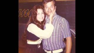 Conway Twitty and Loretta Lynn: We Can Try it One More Time chords