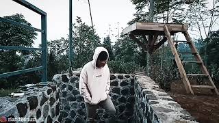 MUSIKALISASI PUISI DUNIA SEDANG MERENUNG