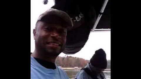 Redd Stratos - Ken Roundtree Umbrella Rig  & Crapp...