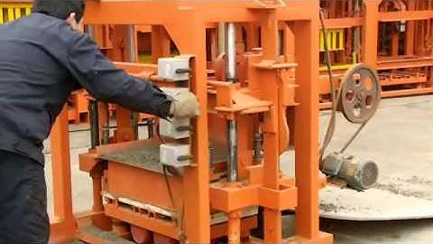 QTJ4 35B concrete block moulding machine