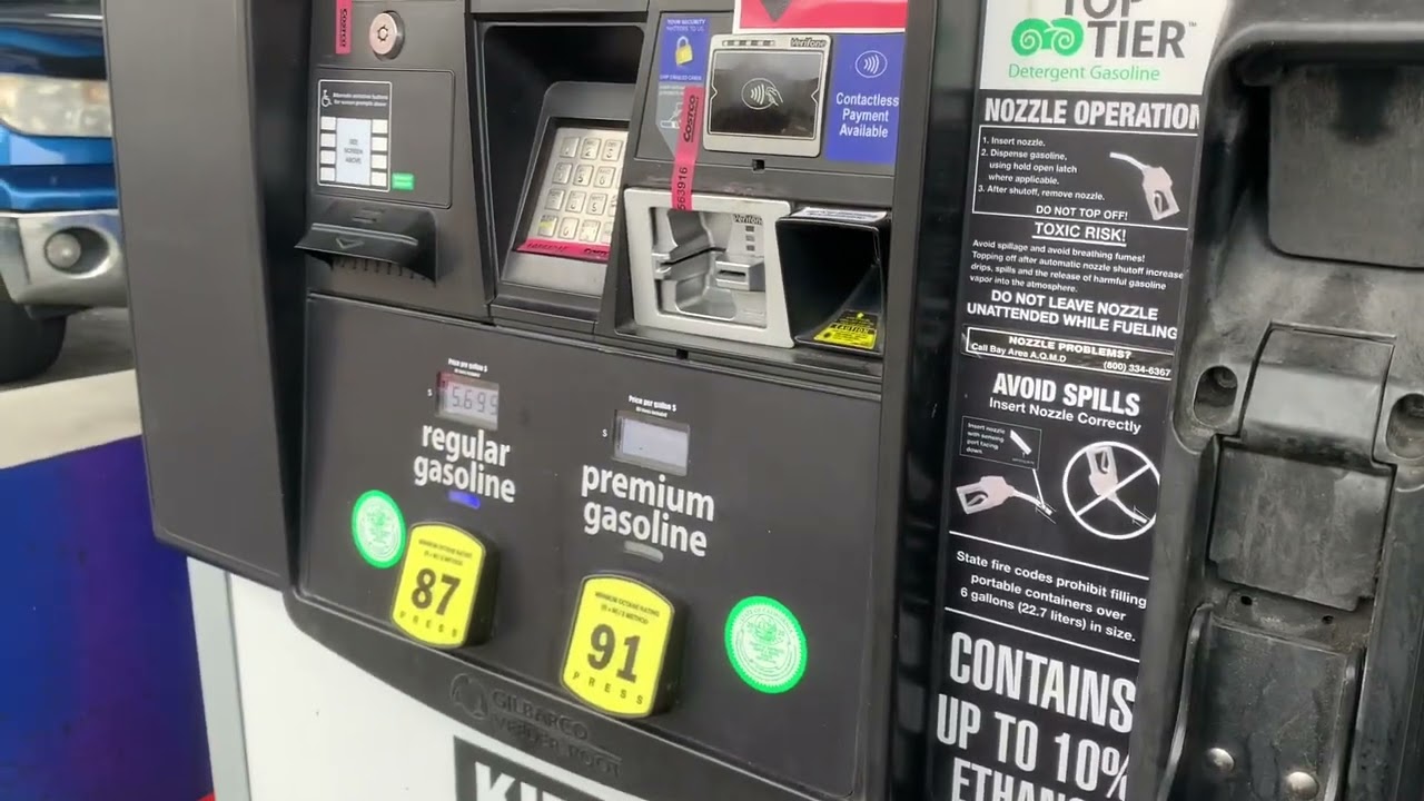 Gas fill up at Costco