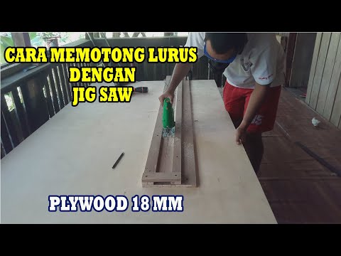 Salah Satu Trik Memotong Plywood agar lurus dengan Mesin Jigsaw