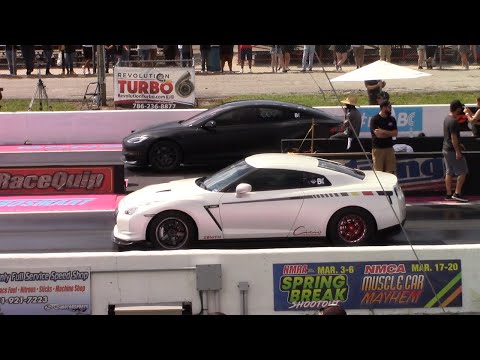 Tesla Plaid vs Nissan GTR 1/4 Mile