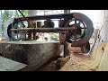 Amazing Wood Cutting Skills // Vietnamese sawyer saws a large log with great difficulty