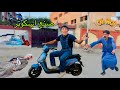لما اخوك الصغير يصنع اسكوتر كهربا من الزباله علاء حسين 