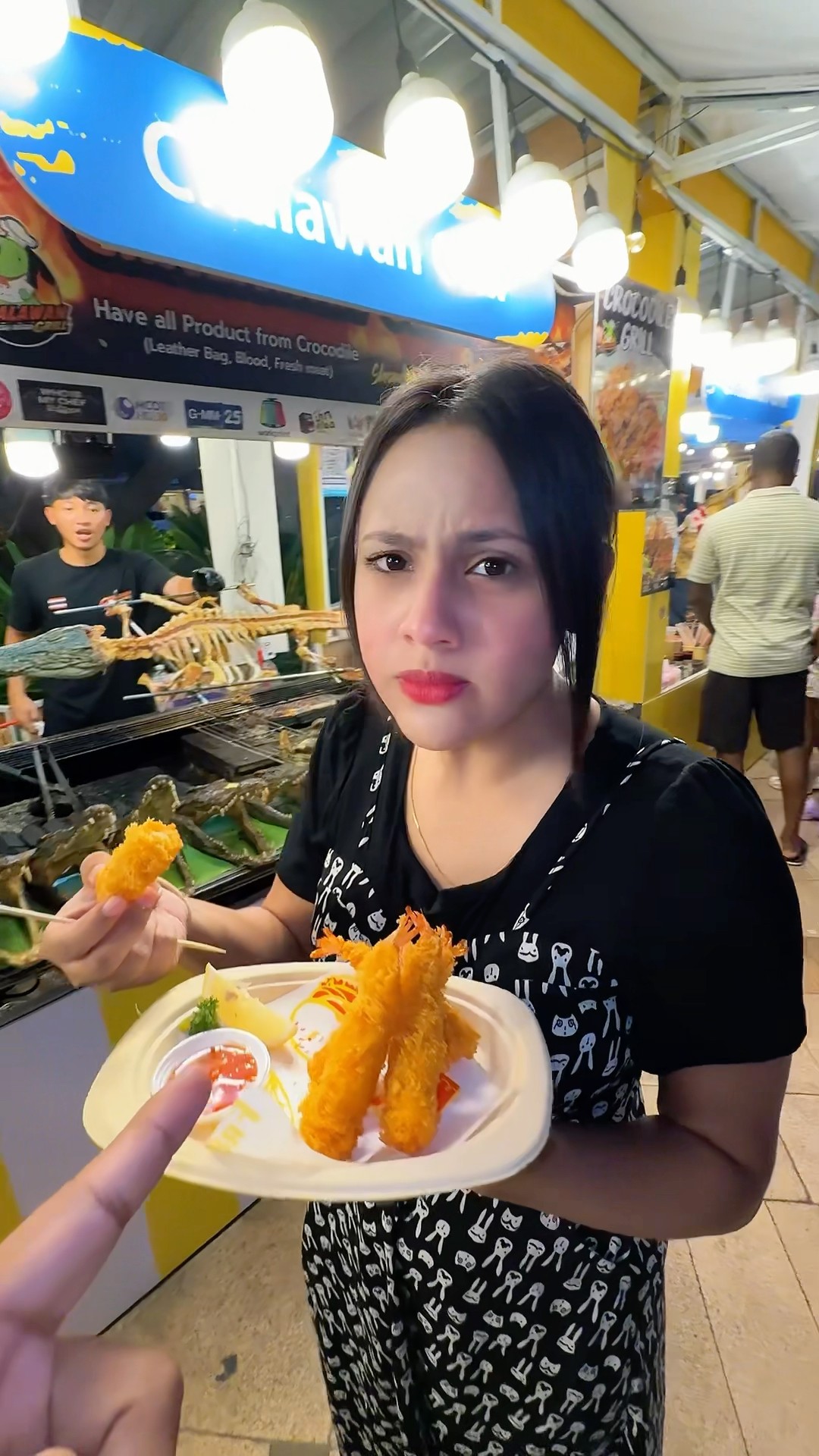 রিতু কুমির খাচ্ছে ? | Ritu Eating Crocodile ? #shorts