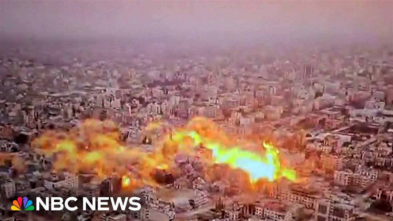 Huge explosion snakes across Gaza as ‘Hamas tunnels are destroyed’ by Israeli military