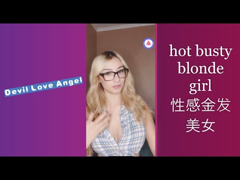 big tits blonde girl downblouse & show nice boobs cleavage |Bigo Live| (2020-1-2-28) part 563