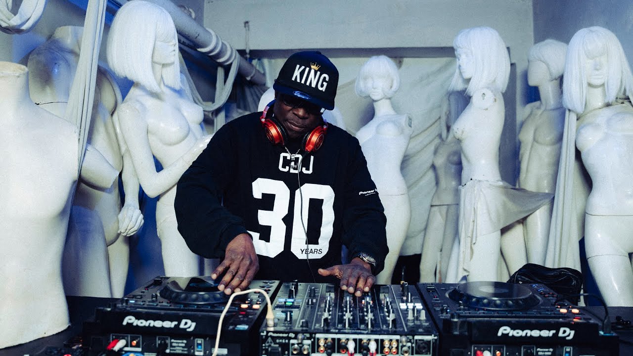Creative Mix Sessions 0003 | Jovonn – Deep House Legend - YouTube