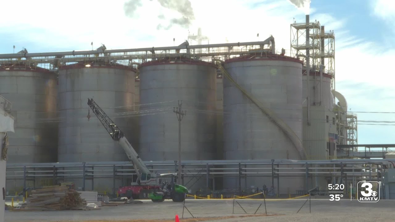 Nebraska carbon capture pipeline operational amid Iowa debates