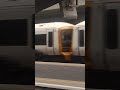 Southeastern Class 465 Networker train departs London Bridge to head for Slade Green #southeastern