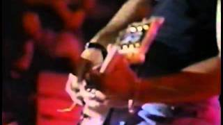 REO Speedwagon - Ridin&#39; the Storm Out (Live - 1993)