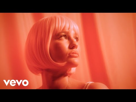 GRAACE - Her (Visualiser)