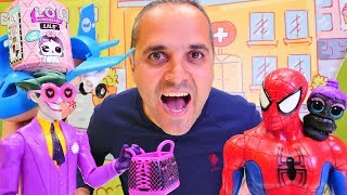 Örümcek adam L.O.L'eri çok seviyormuş! L.O.L sürpriz bebek açılımı! Acaba içinden ne çıkacak?