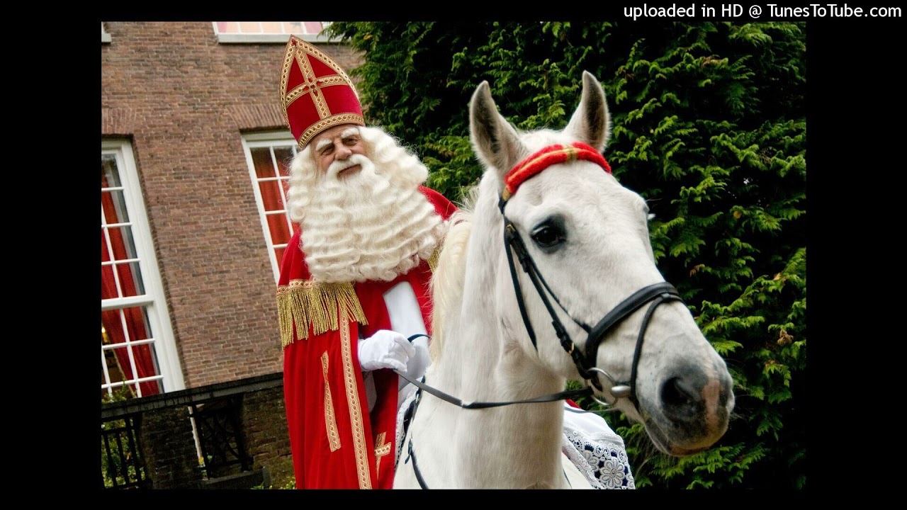 Het paard van Sinterklaas is ziek - YouTube