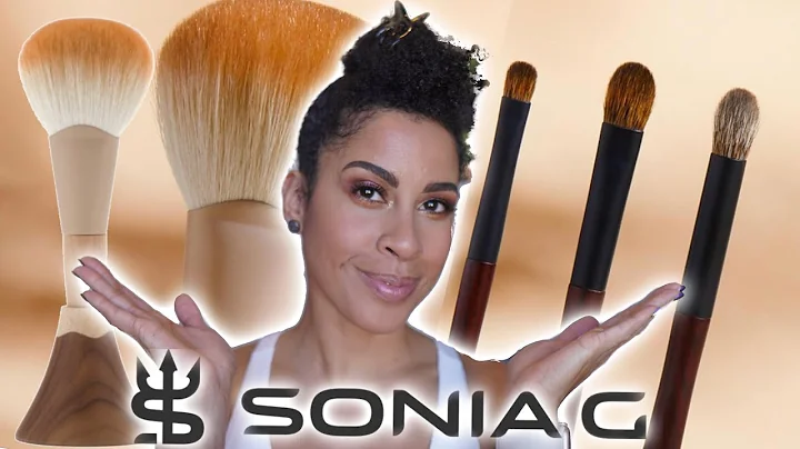 SONIA G // Mt Fuji Brush + Holder and Traditions T...