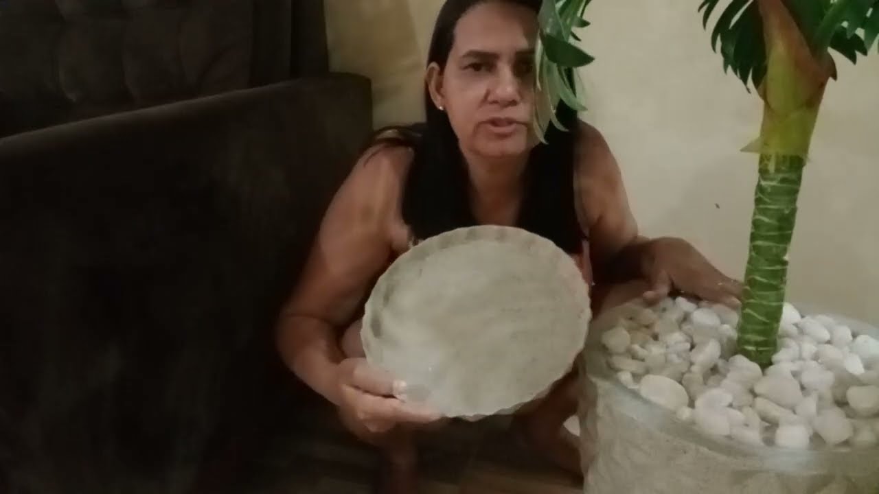 Troquei de vaso da minha planta artificial ficou show  vem vê 