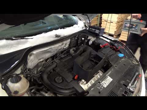Video: Ruostuneiden auton akun navojen puhdistaminen: 14 vaihetta