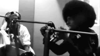Interview With Pitch Black Afro Edit :2013