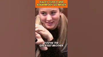 Kaley Cuoco Kisses Adam Brody In Growing Up Brady Thebradybunch Kaleycuoco Adambrody 