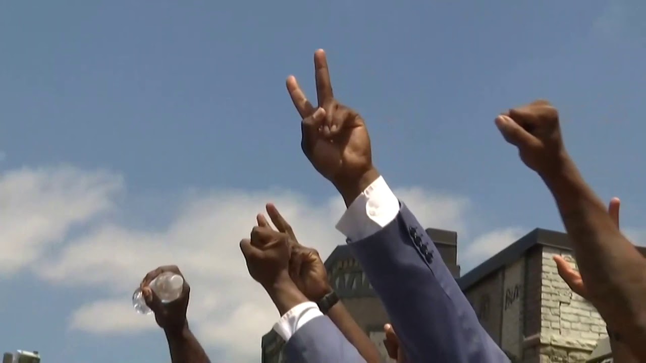 George Floyd's Brother Terrence Calls For Peaceful Change, End To Riots And Looting 2020/06/01