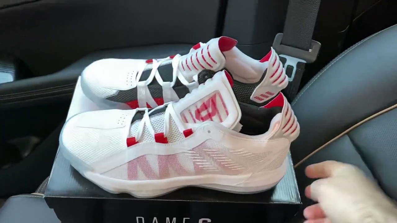 dame 6 white and red