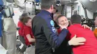 Ax-3 ISS'e kenetlendi! İlk Türk astronot uzayda!,Alper Gezeravcı Kapsülden Uzay istasyonuna Geçişi