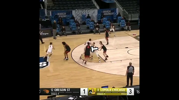 Fake the Spain Ball Screen for a Bucket!#collegebasketball #basketballbreakdown #basketballtraining