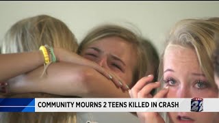 Community mourns 2 teens killed in crash