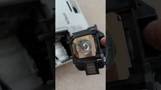 Epson Powerlite 99WH Lamp Replacement