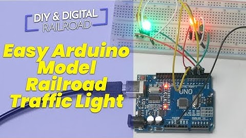 Easy Arduino Traffic Light Program for Model Railroads