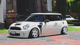 ♛  Mini’s not a condition!  ♛