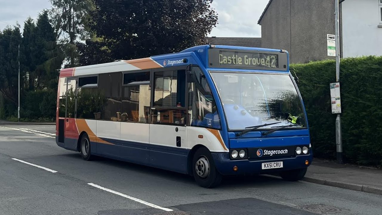 Loud AT545! Former Stagecoach Midlands 47001 (KX51 CRU) Optare Solo