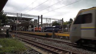2183次區間車與7202次貨物列車在大林車站交會 20210915
