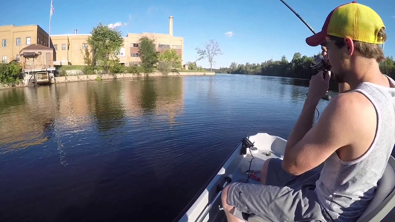 Escanaba River Smallmouth & Northern Pike YouTube