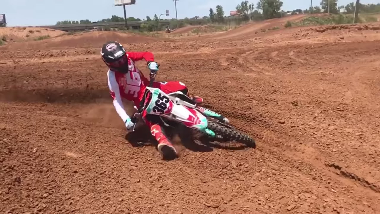dirt bike track
