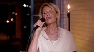 Dana Winner - Everybody Hurts (LIVE From My Home To Your Home)