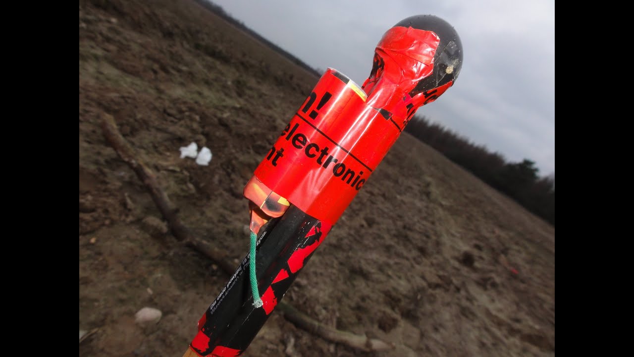 Polenböller Salute Rakete GEPIMPTE VERSION - YouTube