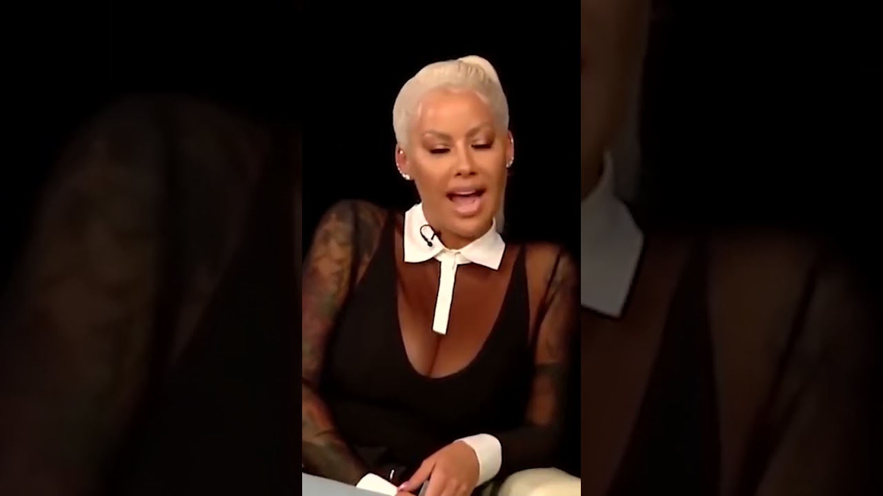 Jessie Lee балдёжно жарится с подружкой Jessie Lee балдёжно жарится с подружкой